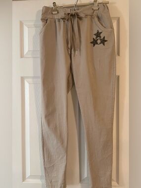 Beige Women’s Drawstring Jogger Pants with Star Patch